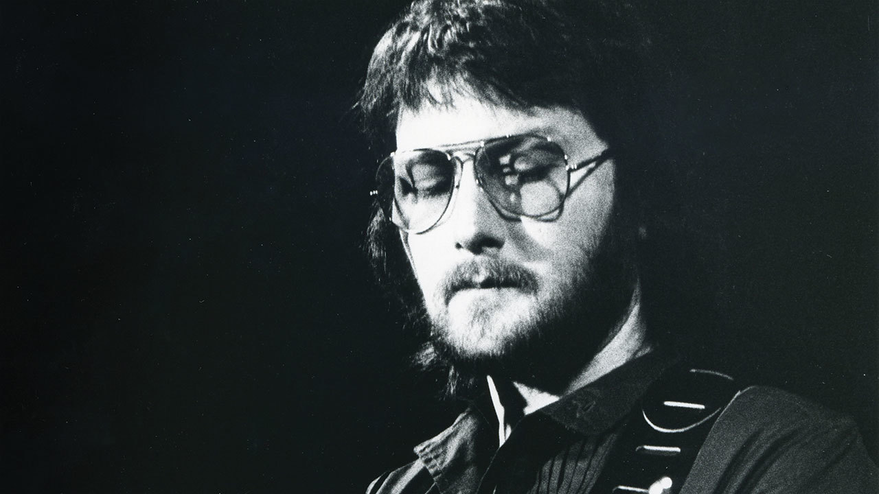 Remembering Gerry Rafferty Rocks Most Reluctant Star Louder