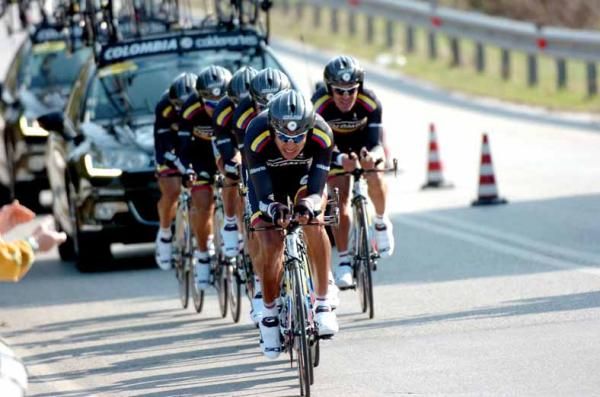 Colombia - Coldeportes race against the watch.