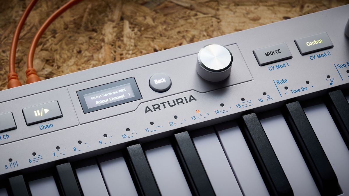 Arturia KeyStep 37 mk2