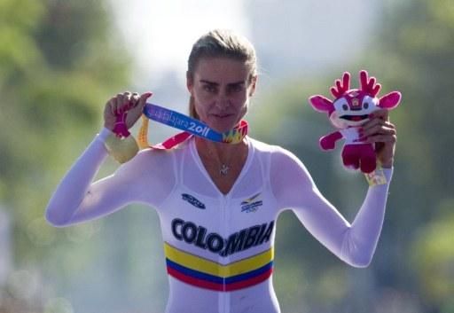 Elite women's time trial gold medalist Maria Luisa Calle (Colombia)