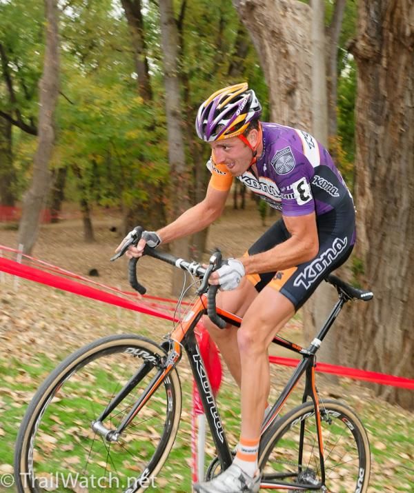 Ryan Trebon (Kona) could not close down the gap created by a Johnson attack