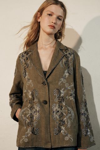 Contrast Embroidered Jacket Zw Collection