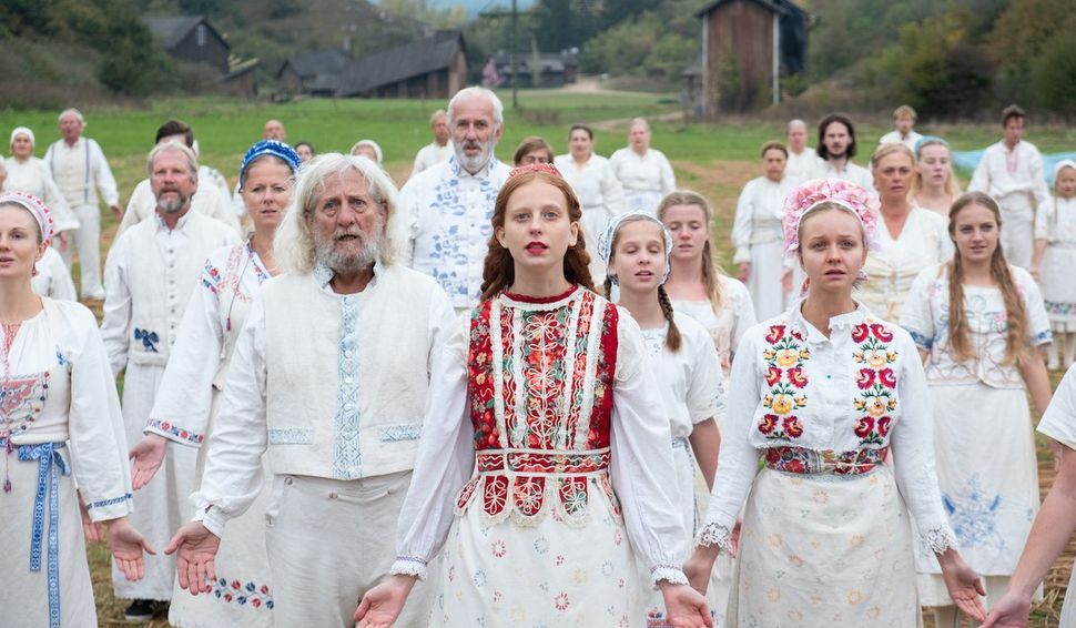 Midsommar Ending Explained: What Happens To Dani And What The Insane ...