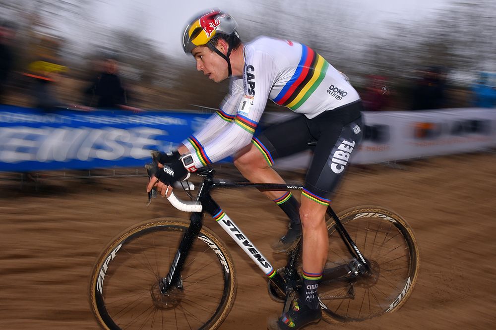 World Champion Wout van Aert through the sand in Koksijde