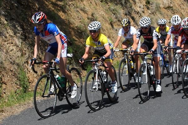 Mara Abbott (United States National Team) leads race leader Emma Pooley (Cervelo Test Team) and the rest of the break.