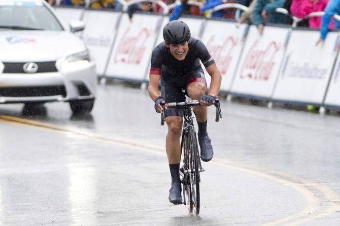 Robin Carpenter (Hincapie) comes into the finishing straight