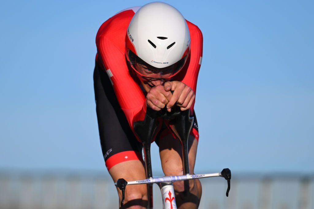 OEIRAS PORTUGAL AUGUST 17 Stefan Kung of Switzerland and Team GroupamaFDJ sprints during the 79th La Vuelta Ciclista a Espana 2024 Stage 1 a 12km individual time trial stage from Lisbon to Oeiras UCIWT on August 17 2024 in Oeiras Portugal Photo by Tim de WaeleGetty Images