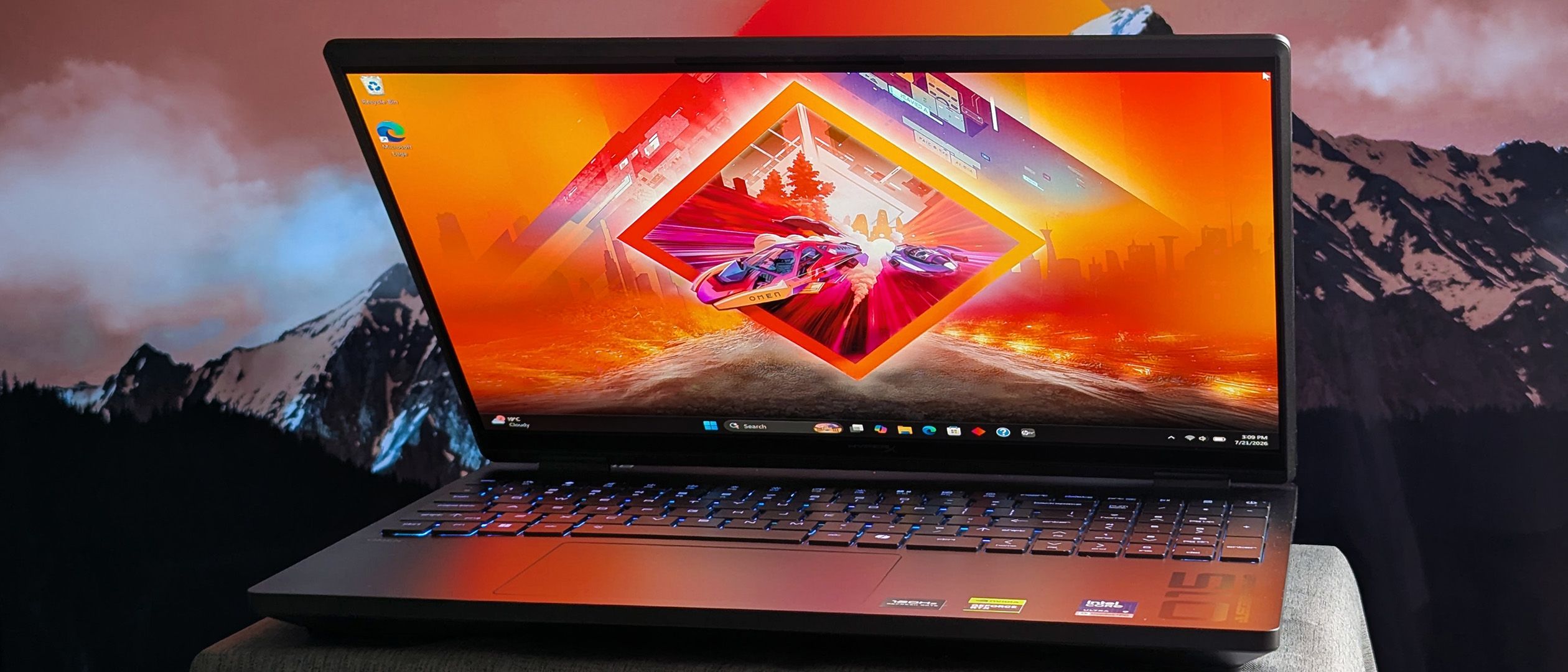 I tested this HyperX OMEN 15 gaming laptop and its RTX 5070 graphics inside, but the OLED display stole the show