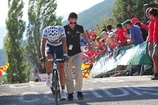 Alejandro Valverde (Movistar) finishes