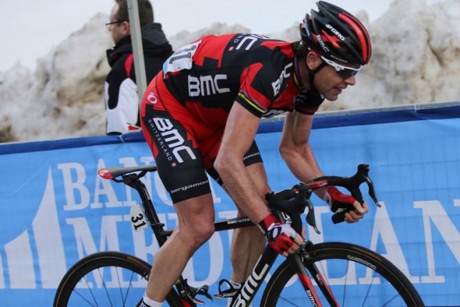 Evans limits his loses on Stage 4 to Prati di Tivo