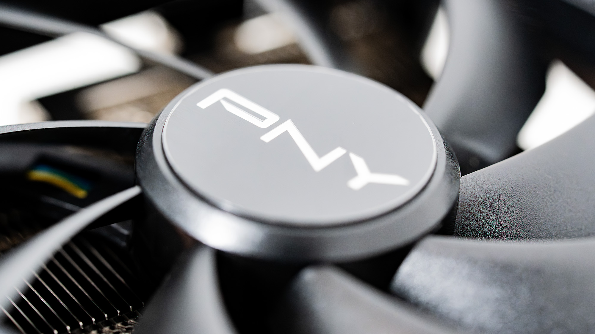 PNY GeForce 5060 OC 8GB