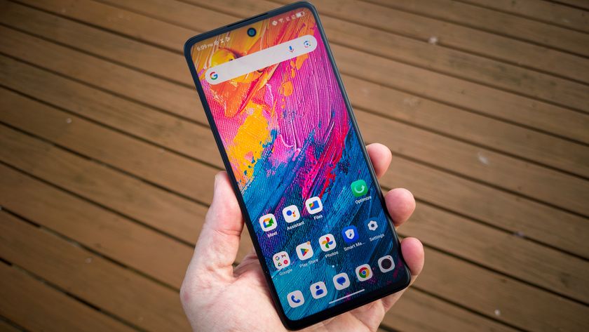 A paint wallpaper on the homescreen of a TCL 60 XE NXTPAPER 5G