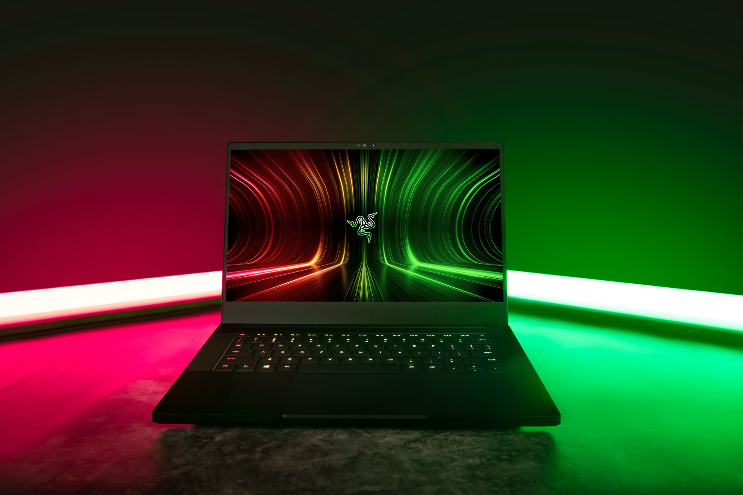 AMD-Based Blade 14 Is Razer's First Ryzen Laptop | Tom's Hardware