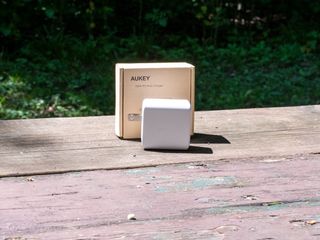 Aukey 100w Charger Box