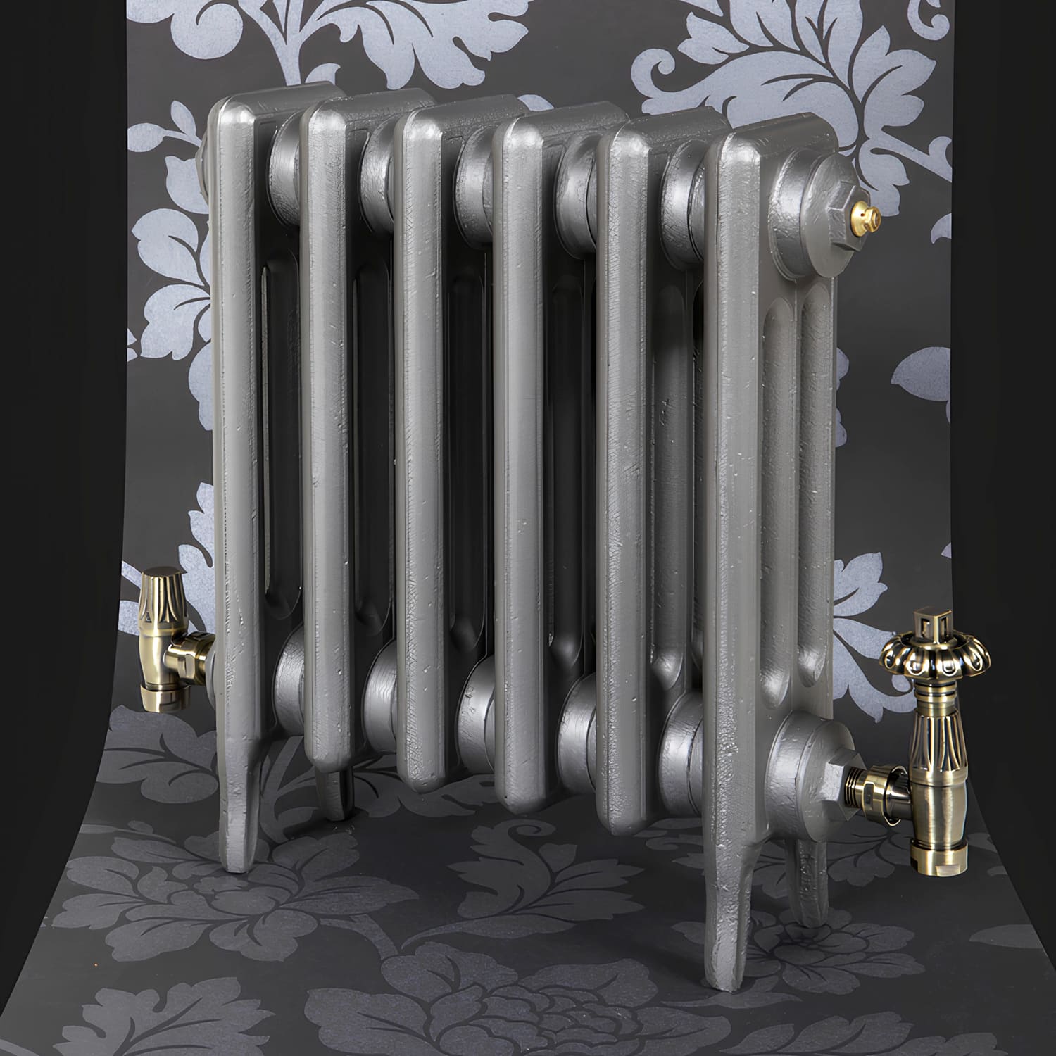 Paladin Victoriana, 3 Column Cast Iron Radiator, 450mm X 213mm - 3 Sections