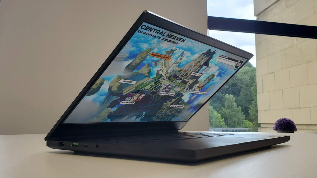 Razer Blade 14 (2022) gaming laptop review
