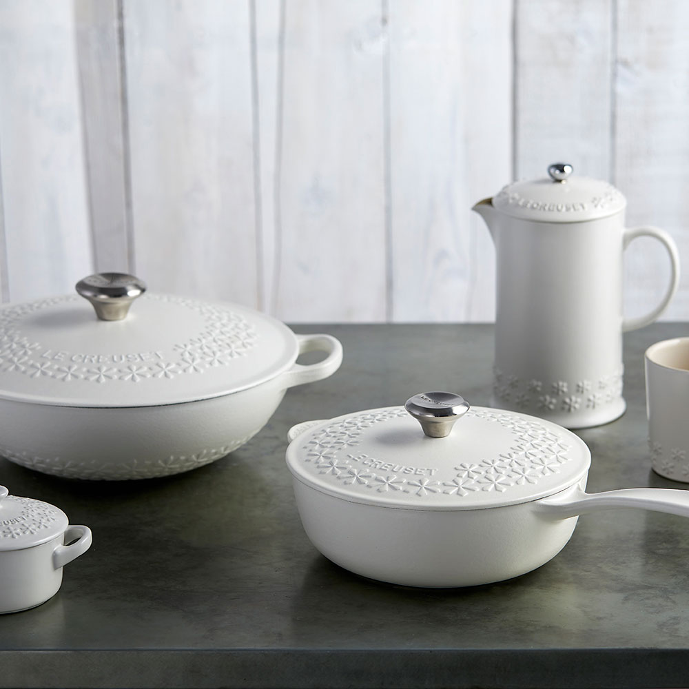 Dental Wardian sag score Le Creuset has just launched a NEW limited-edition range – Fleur | Ideal  Home