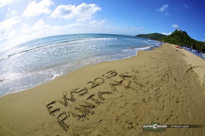 The first ever race of the Enduro World Series was staged in italy. Sun, seaside and beautiful trails are the special flavours of this historic event