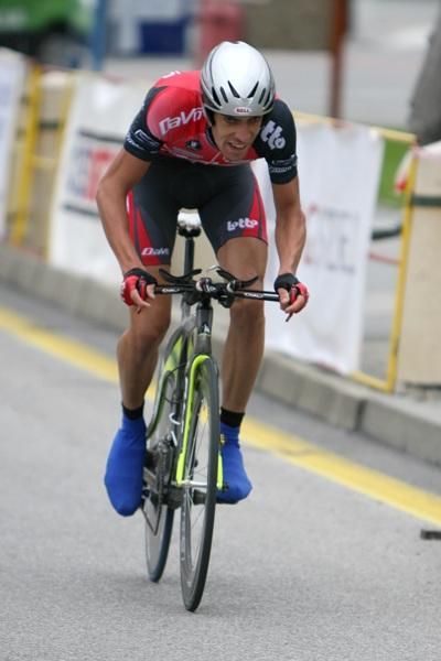 Bart De Clercq (Davo-Lotto-Davitamon) was 55 seconds off the pace.