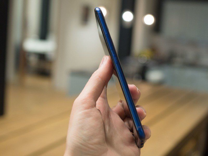 HTC U11 blue