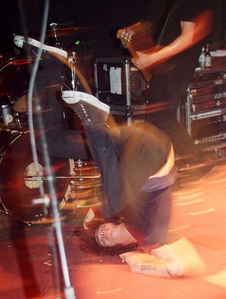 Cedric Bixler-Zavala of At The Drive-In performs at the Agora Ballroom on November 3, 2000 in Cleveland, Ohio