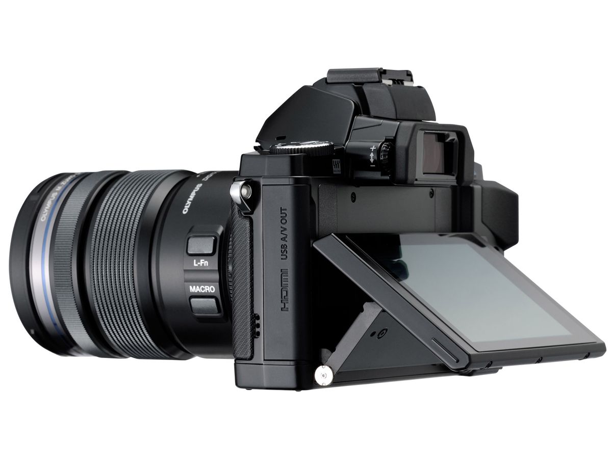 Compact system cameras have 30 share in UK TechRadar