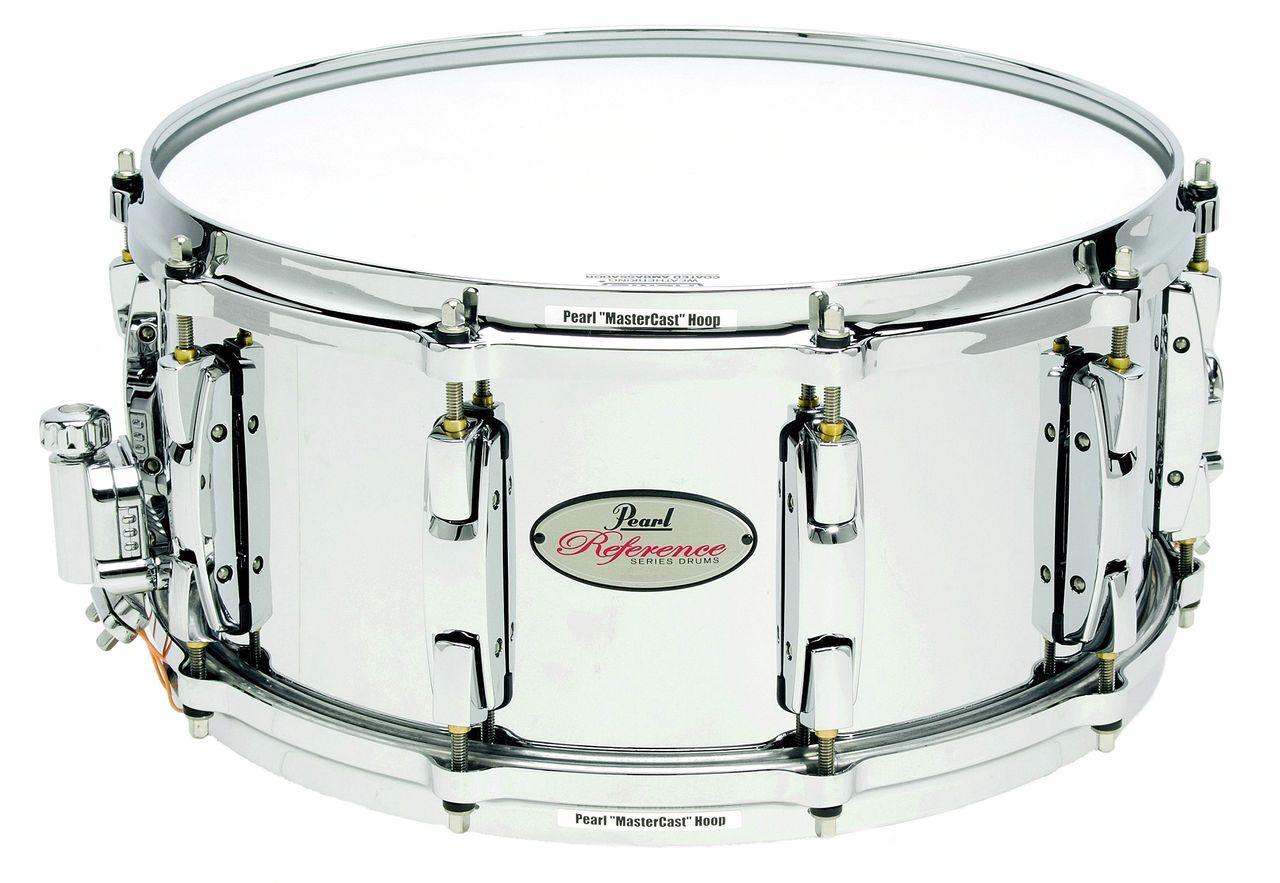 Pearl's unique pivoting lugs align perfectly with each tension rod.