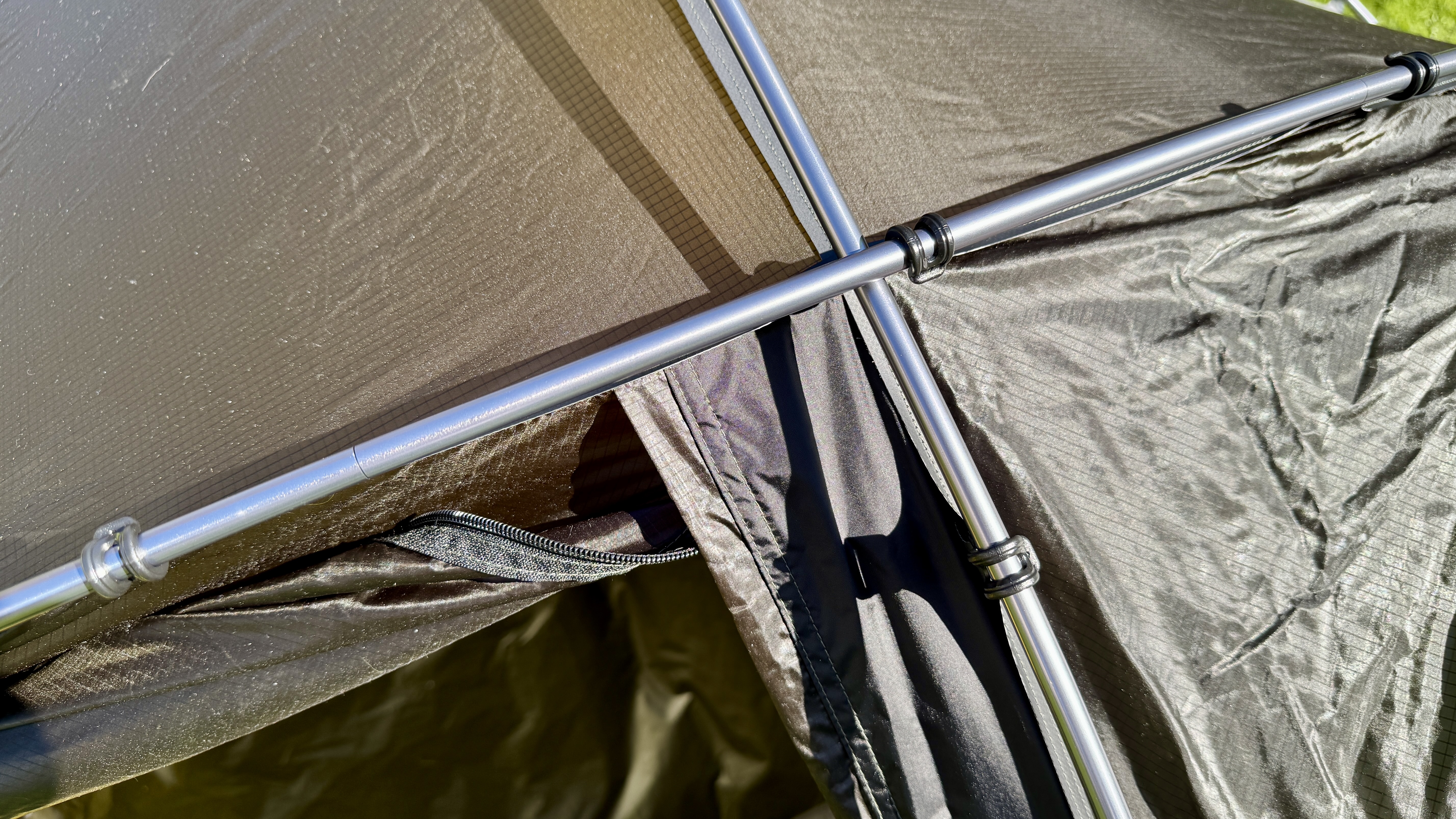 Nortent Vern 1 backpacking 4-season tent