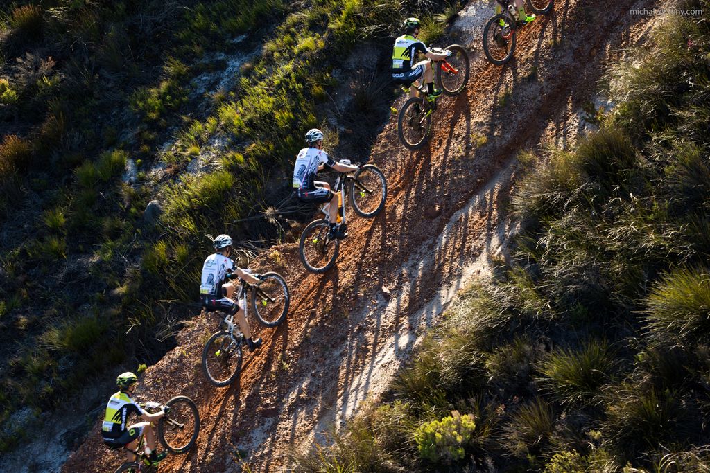 Christoph Sauser and Jaroslav Kulhavy (Investec-Songo-Specialized) in the group