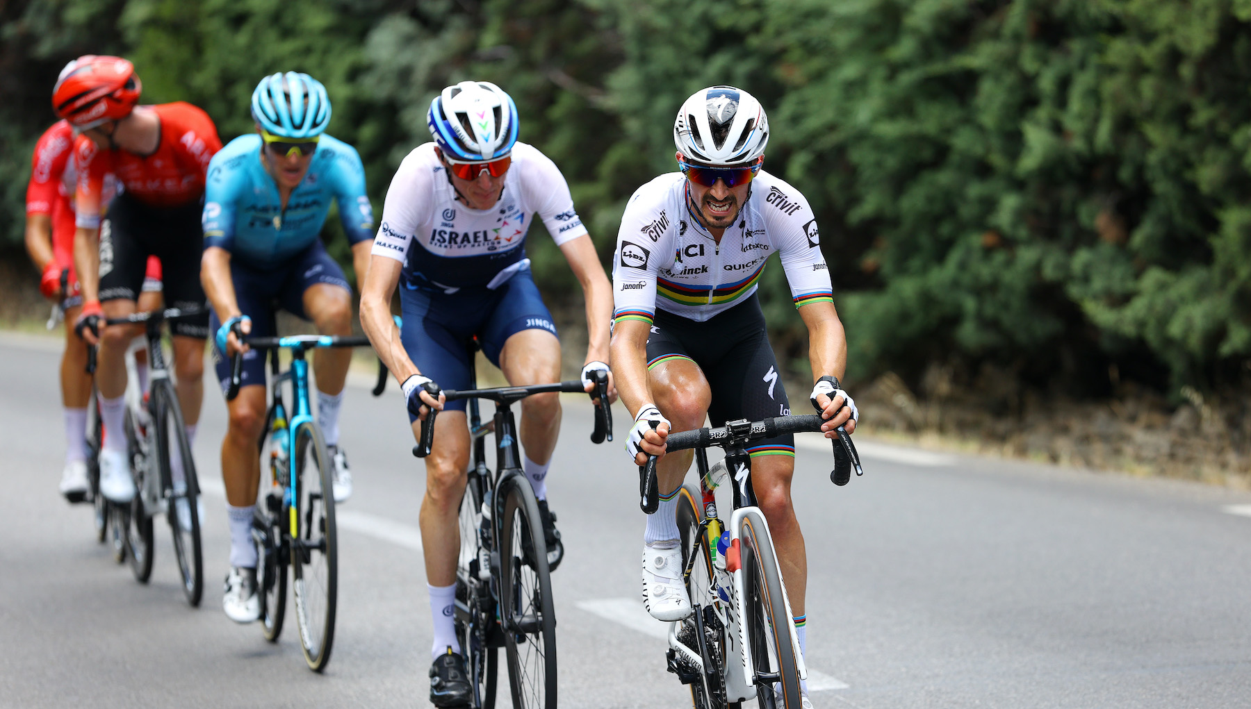 Julian Alaphilippe in the breakaway on stage 11