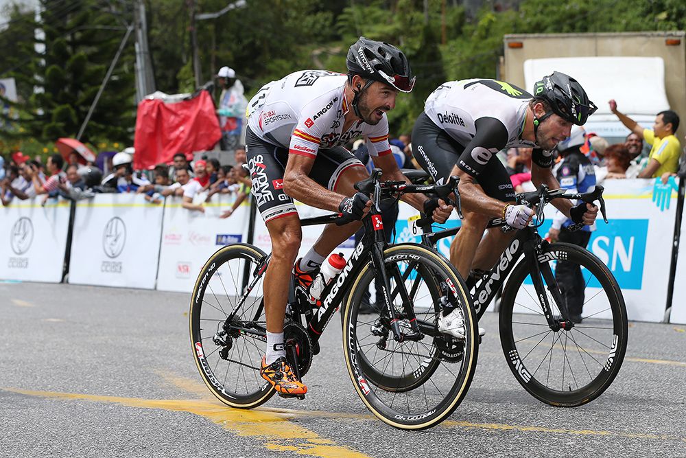Mancebo opens his sprint for the line