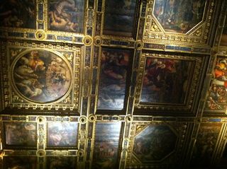 The frescoed ceiling in Palazzo Vecchio’s Salone dei Cinquecento dates back to the 16th century