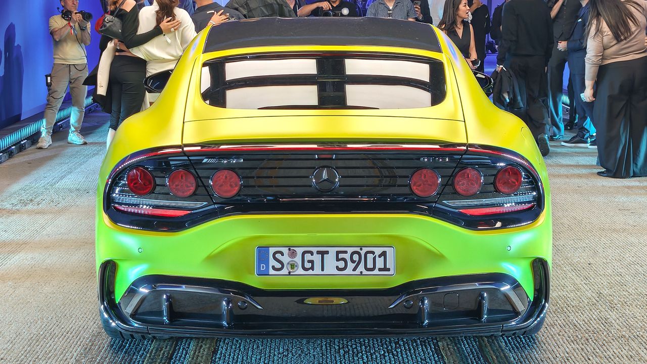 Mercedes-AMG GT 4-Door Coupe test drive.