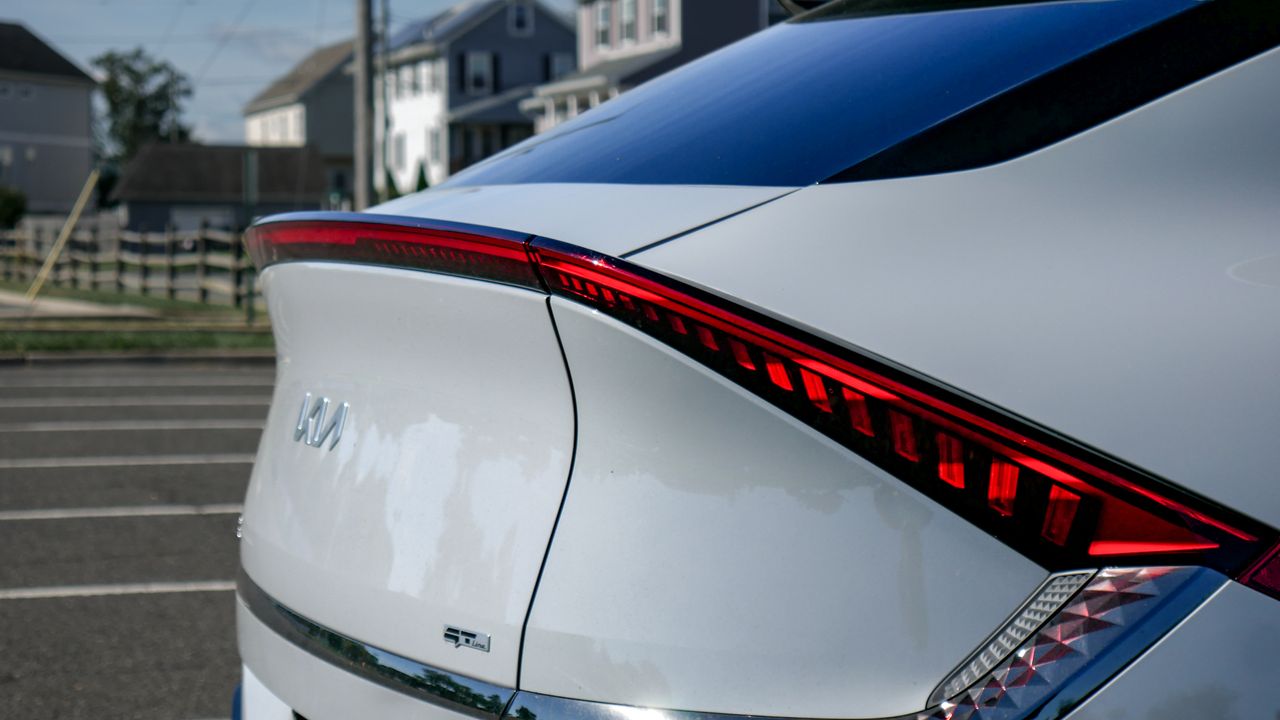 2025 Kia EV6 test drive.