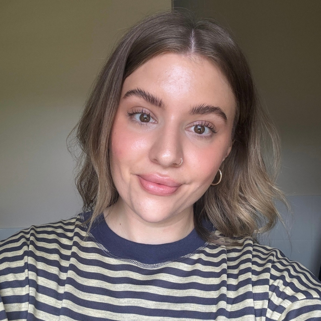 Shine sprays for hair - Rebecca Fearn