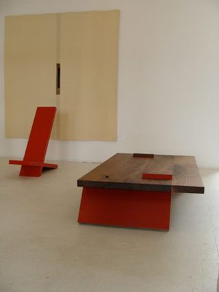’Springboard’ seating and ’Low tab’ table by Robert Bristow & Pilar Proffitt, on display at Ralph Pucci