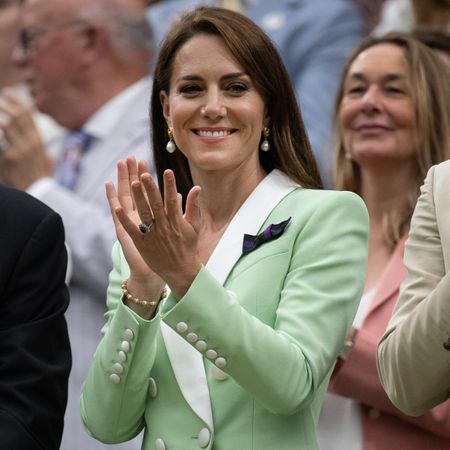 Kate Middleton and Princess Diana wearing similar outfits