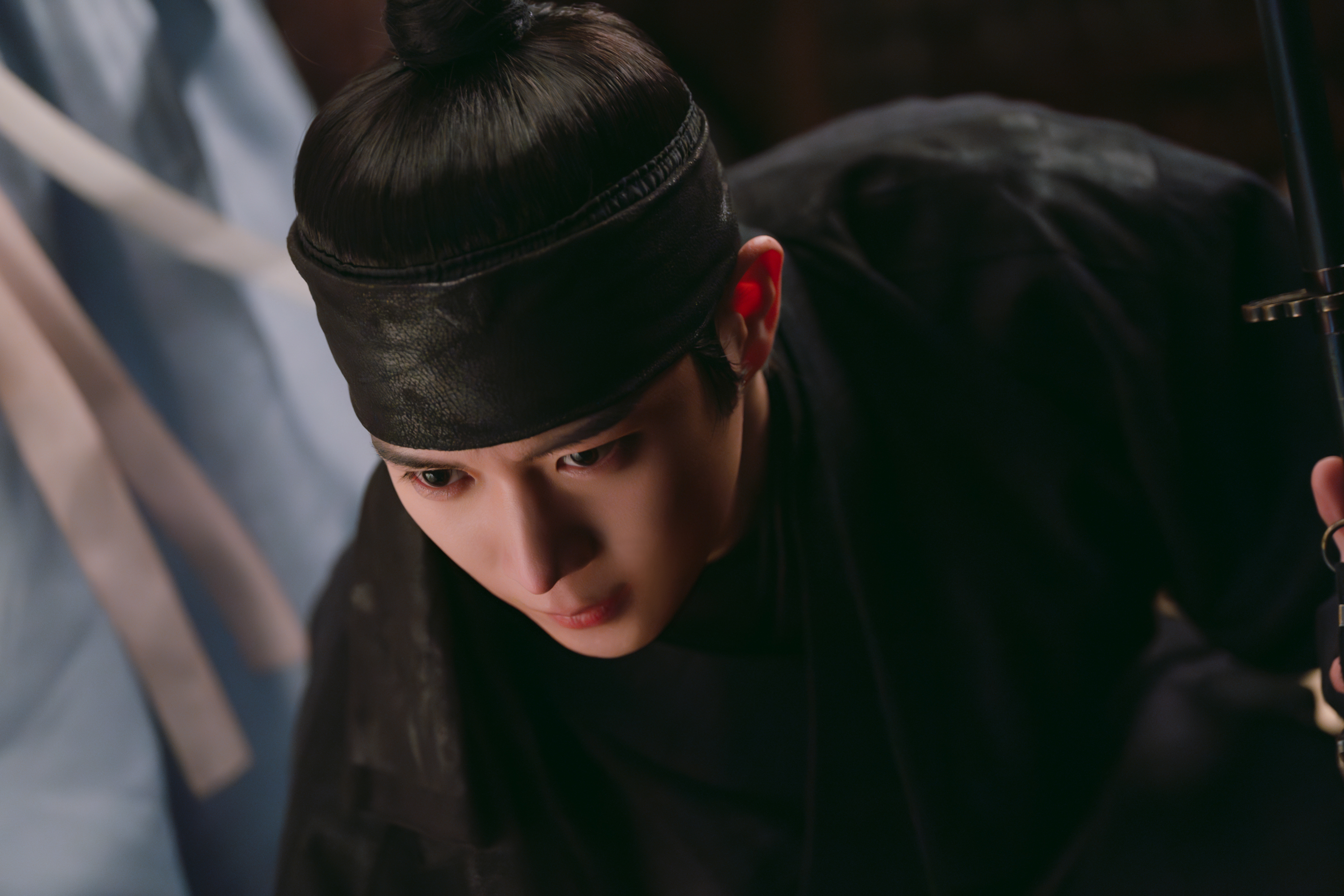 Kim Young-dae as the Joseon-Era Boyfriend, wearing an all-black historical outfit, in the Netflix K-drama 'Boyfriend on Demand.'