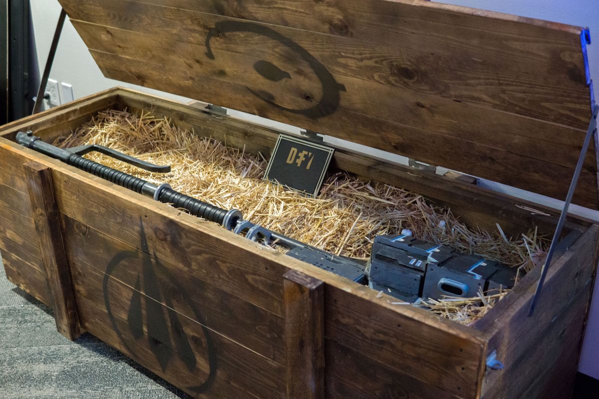 Apparently professional football and basketball players tend to try to pick up this to-scale, very heavy Brute hammer replica. It's not a good idea.
