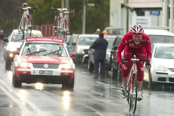 Part-time rider Rhys Pollock (Drapac Porsche) adds a stage of the Tour of Tasmania to his CV after sprinting clear of Chris Jory (Shortis.com.au Cycling Team) in the home straight.
