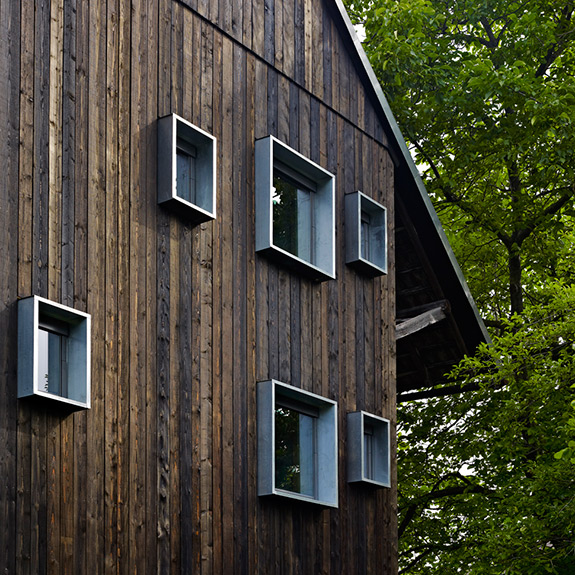Exterior of Loic Picquet