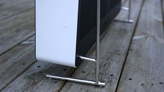 braun le01 wireless speaker stand