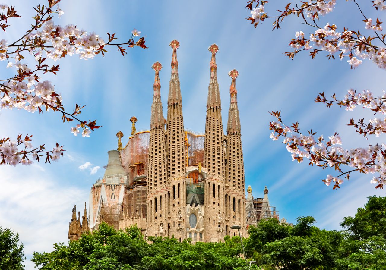 Sagrada Familia cathedral in spring, Barcelona, Spain