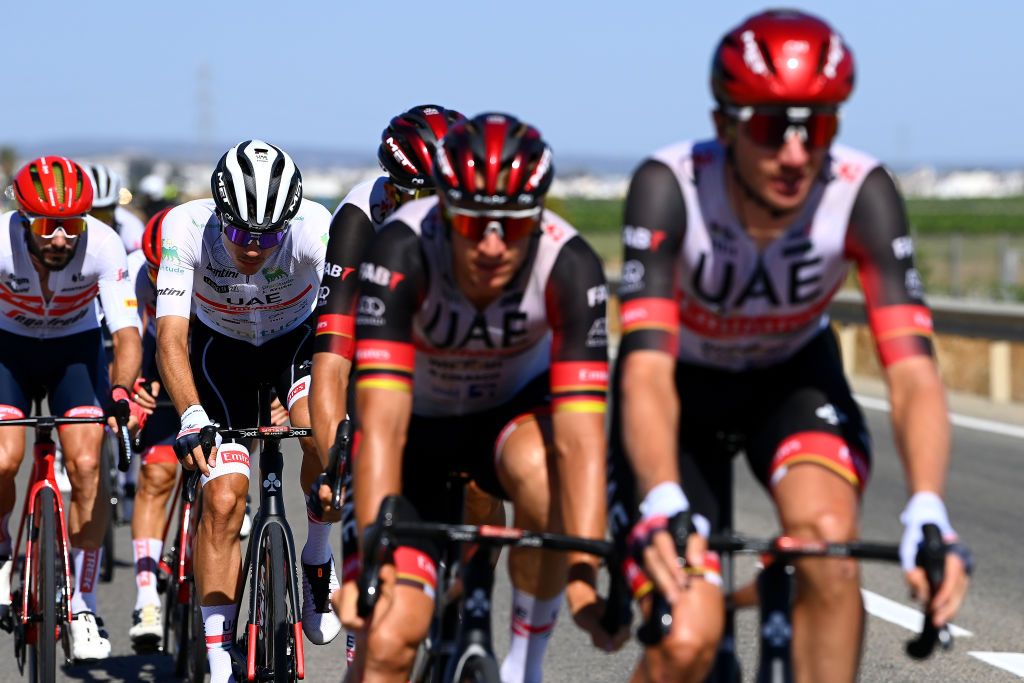 TOMARES SPAIN SEPTEMBER 06 Juan Ayuso Pesquera of Spain and UAE Team Emirates White Best Young Rider Jersey L competes during the 77th Tour of Spain 2022 Stage 16 a 1894km stage from Sanlcar de Barrameda to Tomares LaVuelta22 WorldTour on September 06 2022 in Tomares Spain Photo by Tim de WaeleGetty Images