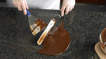 How to temper chocolate