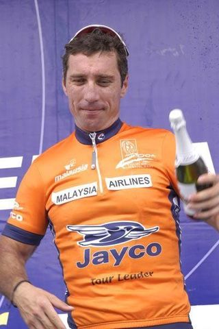 Thomas Leise in the Jayco Tour leaders jersey in 2004
