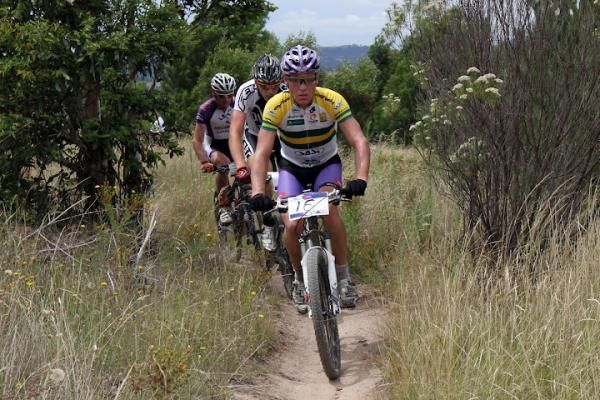 Chris Jongewaard leads Paul van der Ploeg and Dan McConnell