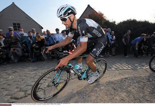 Boonen denied fourth Gent-Wevelgem win in chaotic finale