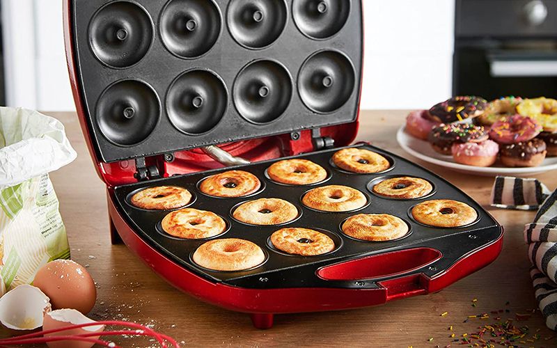 Throwback 3-In-1 Donut Maker