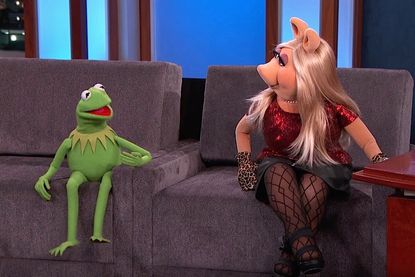 Kermit and Piggy discuss their breakup